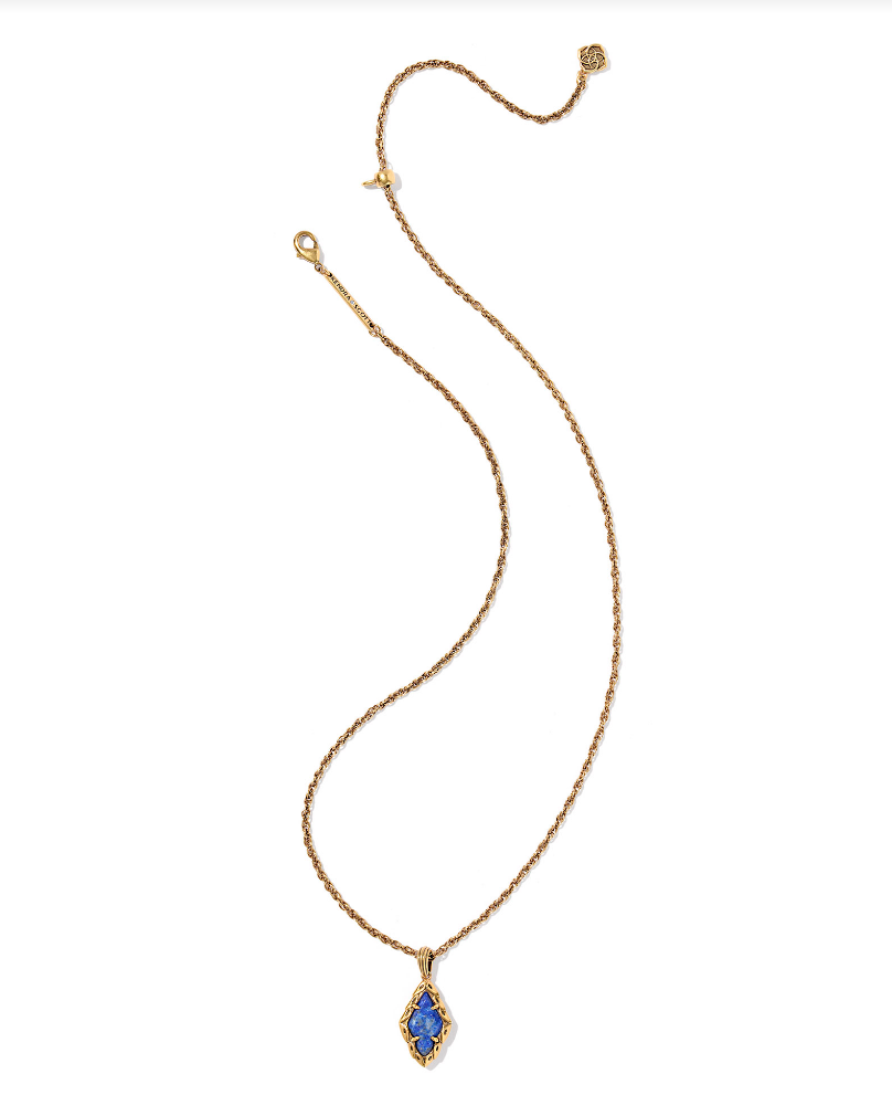 Adeline Short Pendant Necklace – Daisy Village