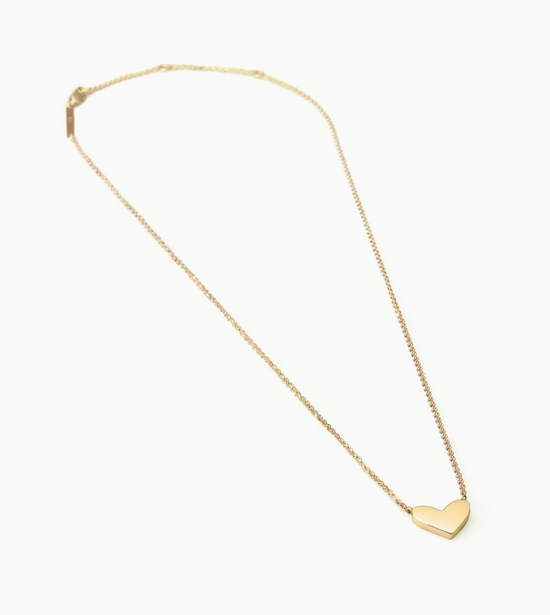 Ari Heart Short Pendant Necklace in 18K Gold Vermeil