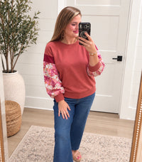 No Average Quilt Print Print Mauve Sweatshirt