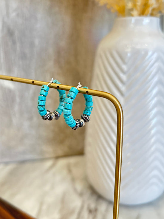 Load image into Gallery viewer, Daisy Turquoise Howlite &amp;amp; Navajo Pearl Sterling Silver Huggie Earrings
