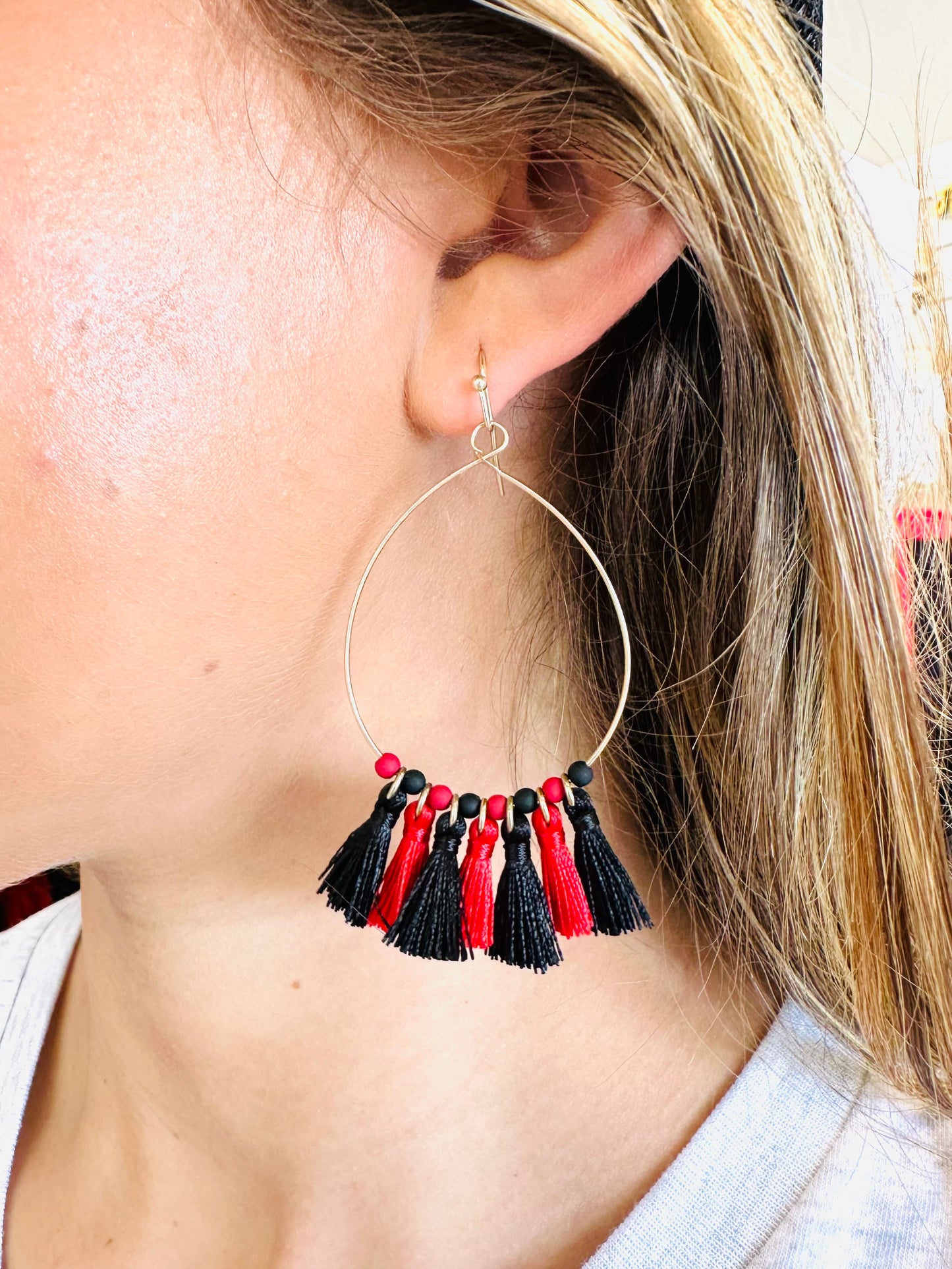 Red Black Tassel Teardrop Earrings Daisy Village