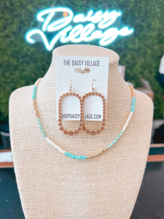 Two Tone Beaded Chocker Necklace