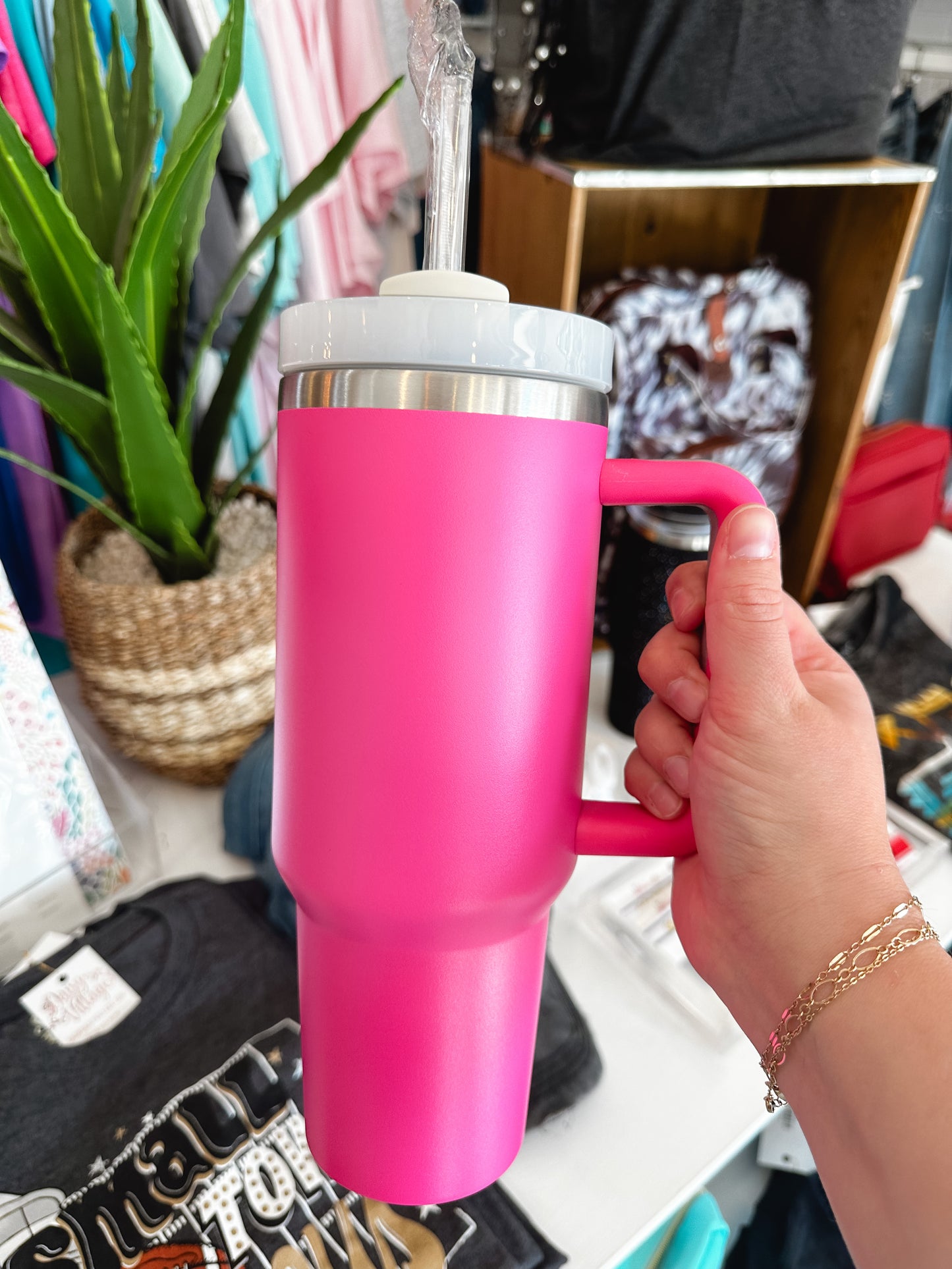 40 Oz. Quench Tumbler | Hot Pink