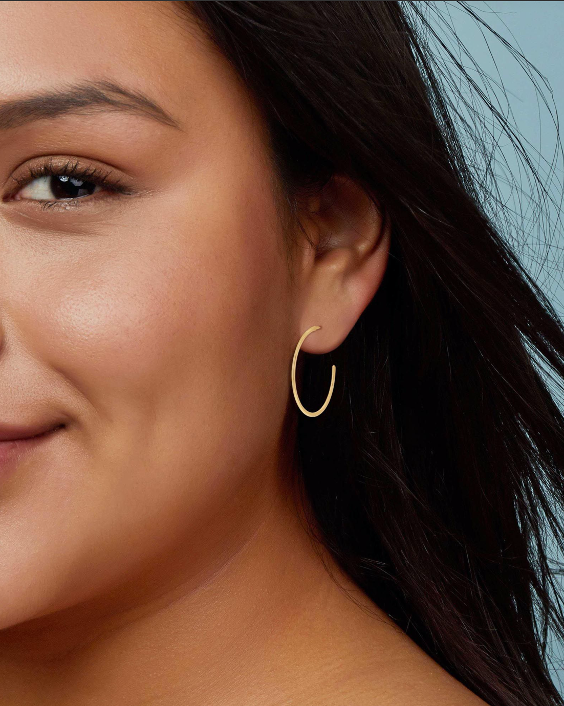 Keeley Small Hoop Earrings in 18k Gold Vermeil